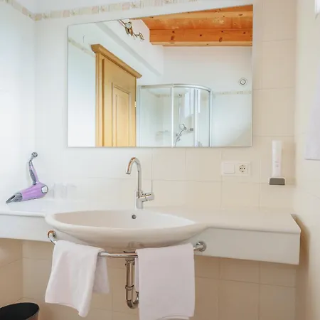 Hin&weg Apart-hotel 4*
