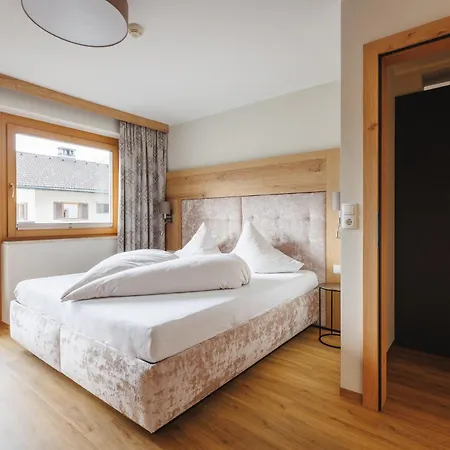 Hotel apartamentowy Hin&weg