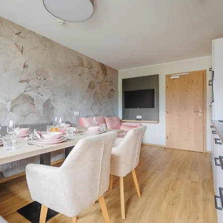 Hotel apartamentowy Hin&weg
