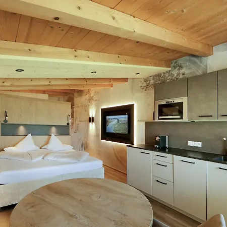 Hin&weg Hotel apartamentowy