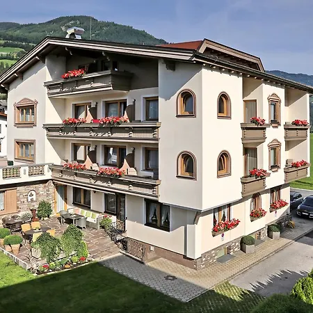 Hin&weg 3* Ried im Zillertal