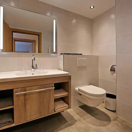 Hin&weg 4*